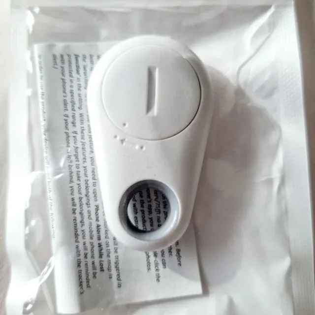 pet-wallet-tracker-sellertree-uk-white